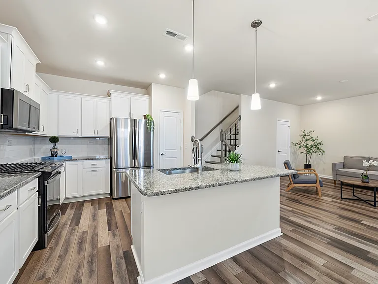 1012 Citadel Ave — Photo 17