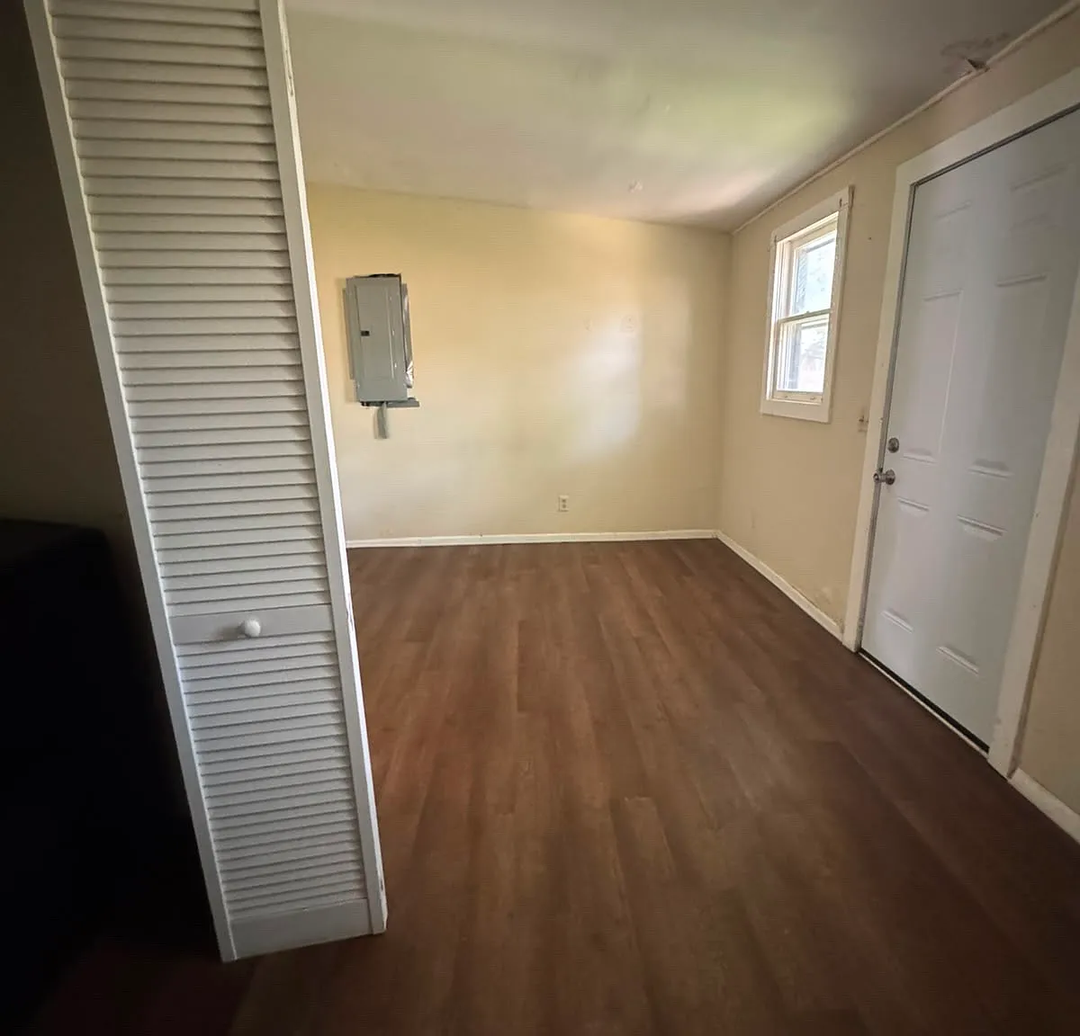 2 bed, 856 sqft, $1,275 — Photo 3