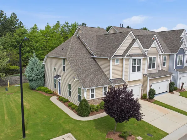 323 Acorn Hollow Pl, Durham, NC 27703