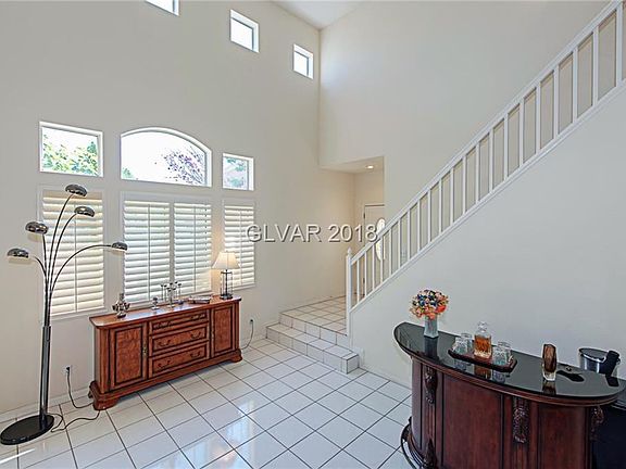 4th image of 9537 Summer Rain Dr