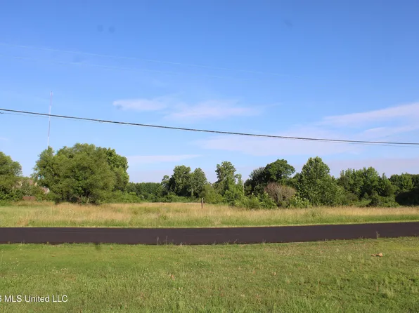 400 Memphis St, Hernando, MS 38632