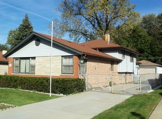 17205 Country Ln, East Hazel Crest, IL 60429