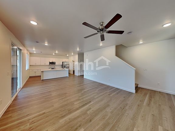 5th image of 9742 W Luxton Ln