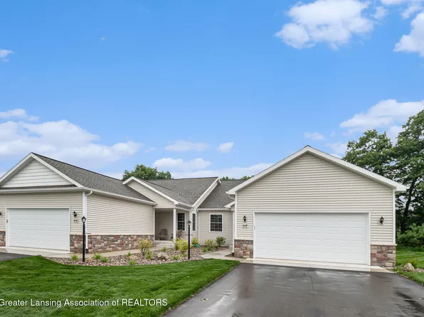 4047 Eastbridge Cir, Stockbridge, MI 49285