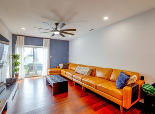 49 Chatham Ct, East Windsor, NJ 08520