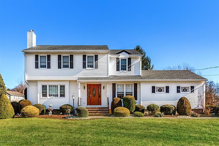 11 Coventry Dr, Freehold, NJ 07728 Zillow