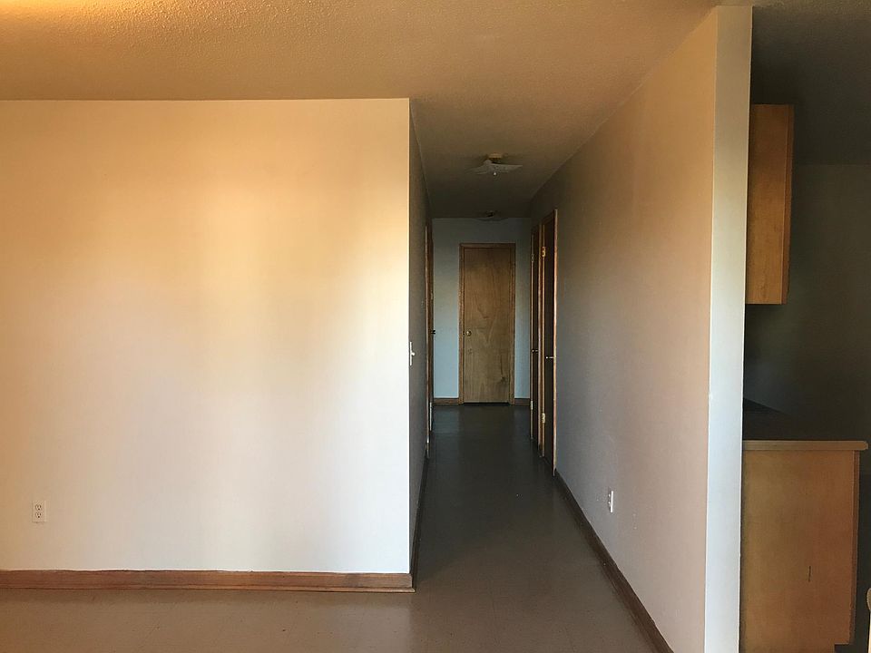 1st image of 1135 Ryder Ave