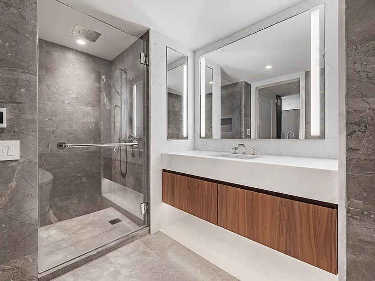 111 W 56th St #39G — Photo 10