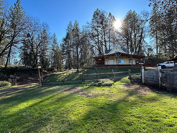 4th image of 25315 Narrow Gauge Rd