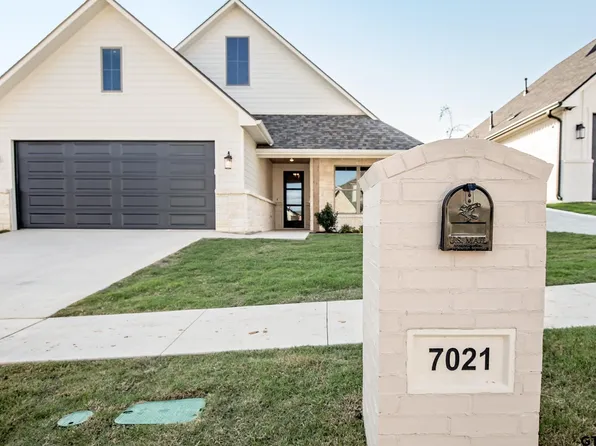 7021 Hillside Dr, Tyler, TX 75707