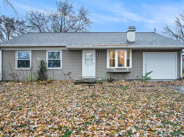 231 Maple St, Millersburg, IN 46543