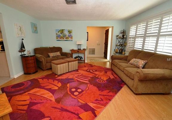 5th image of 1505 Pleasant Grove Dr