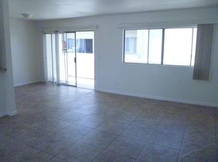 18931 Valley Cir APT D, Huntington Beach, CA 92646