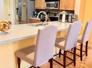 8240 SW 41st St, Davie, FL 33328