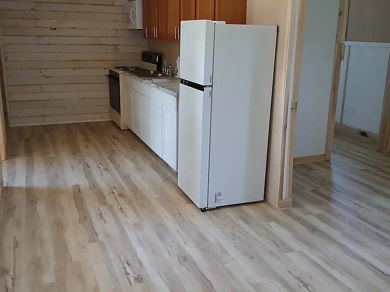 533 N State St #4 — Photo 6
