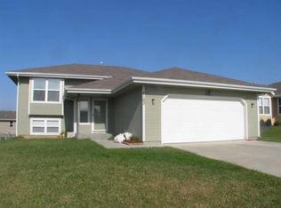 7102 SW 19th Ln, Topeka, KS 66615