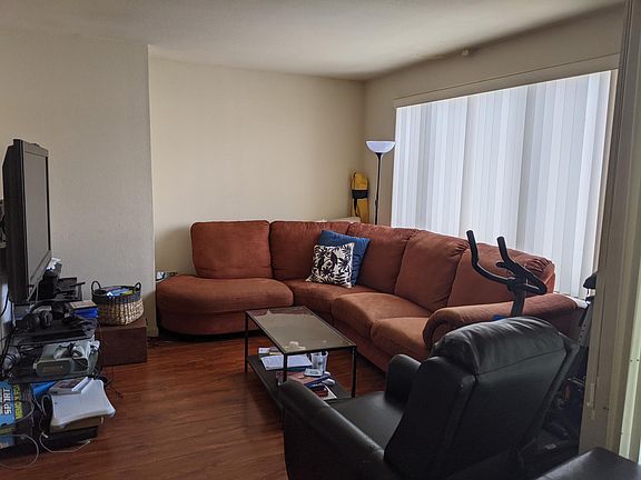 3rd image of 440 26th Ave Unit A
