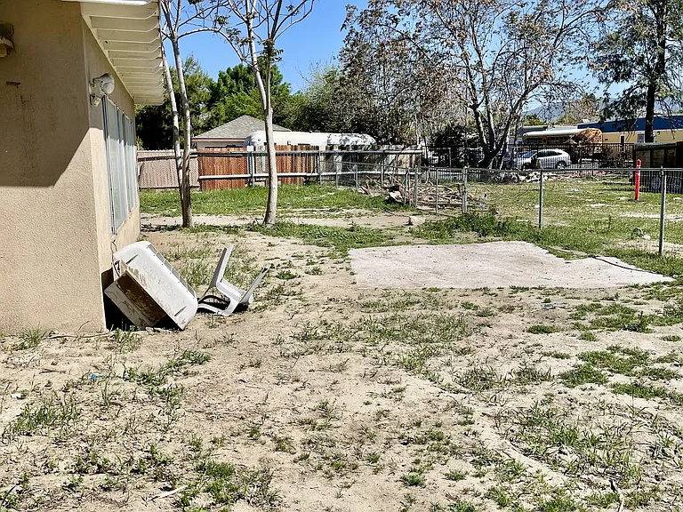 25882 Soboba St — Photo 16
