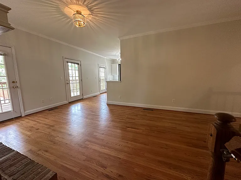 629 Timm Valley Rd NE — Photo 9