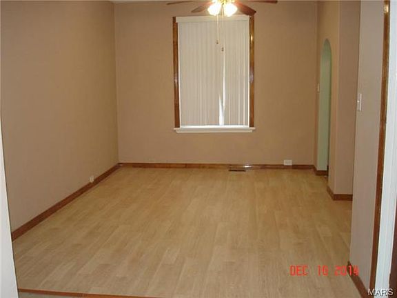 5th image of 4632 Newport Ave