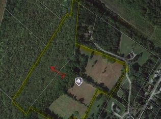 James Way, Pleasant valley, NY 12569