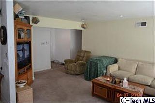 4th image of 12726 Larrylyn Dr