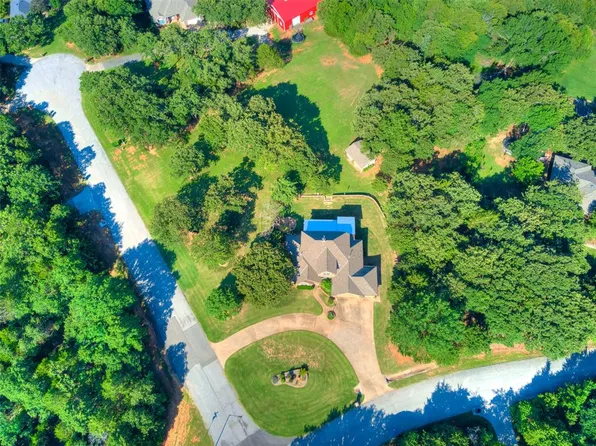 9708 Deep Fork Dr, Norman, OK 73026