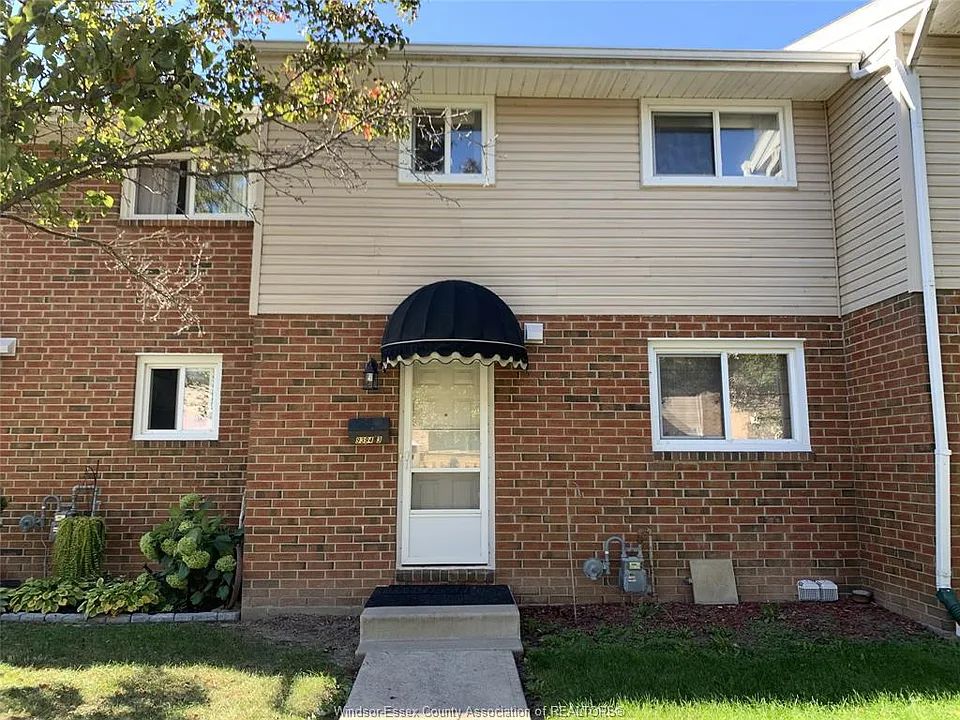 9394 Esplanade Dr #3
