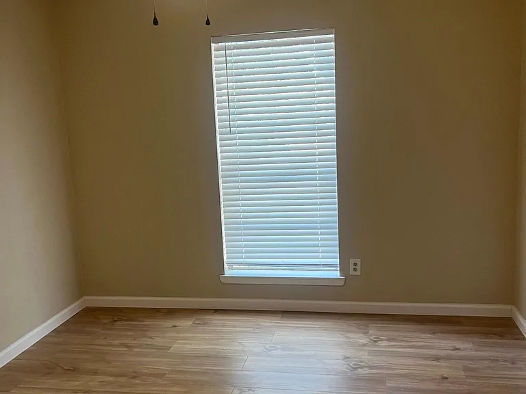 1 st room