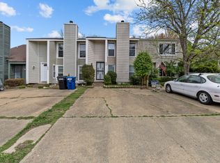 405 Falling Ln, Virginia Beach, VA 23454