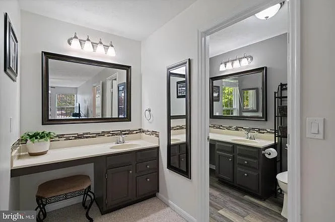 5 Lee Ct — Photo 17