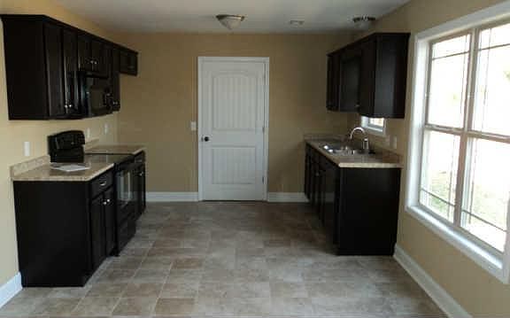 4th image of 34 Parkvue Vlg Lot 34