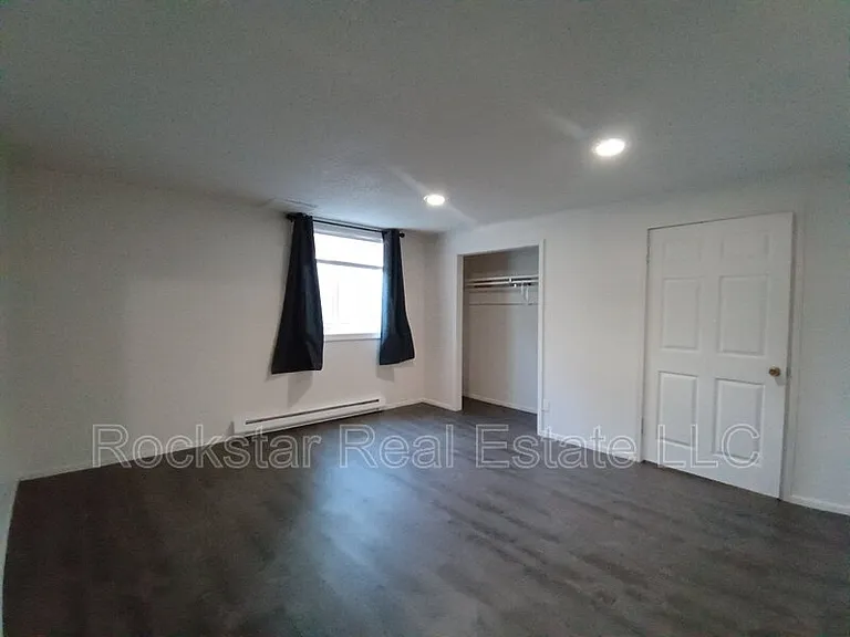 702 E Bridgeport Ave — Photo 17