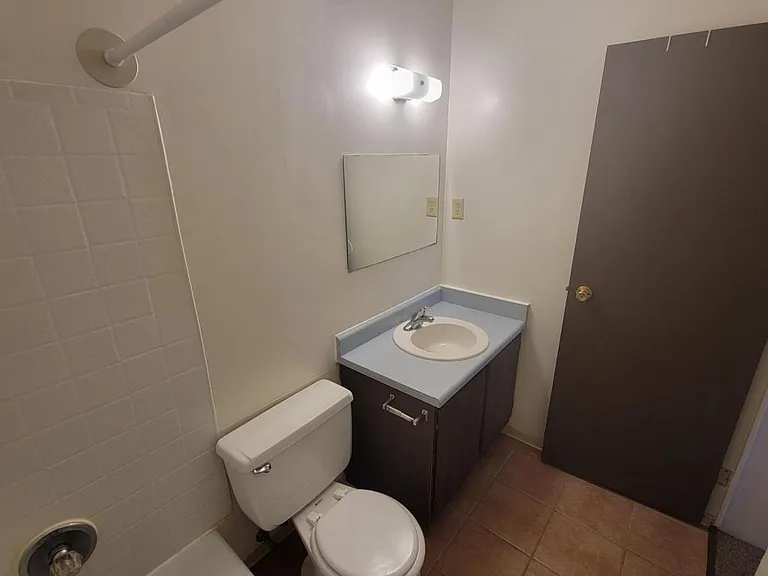 1315 D St #9 — Photo 11