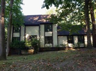 9 Staples Rd, Williamsburg, VA 23185