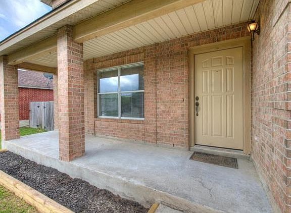 4th image of 12920 Latchwood Ln