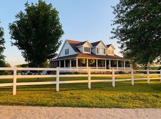 44 Bittersweet Dr, Linn, MO 65051