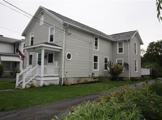 129 Washington St, Canandaigua, NY 14424
