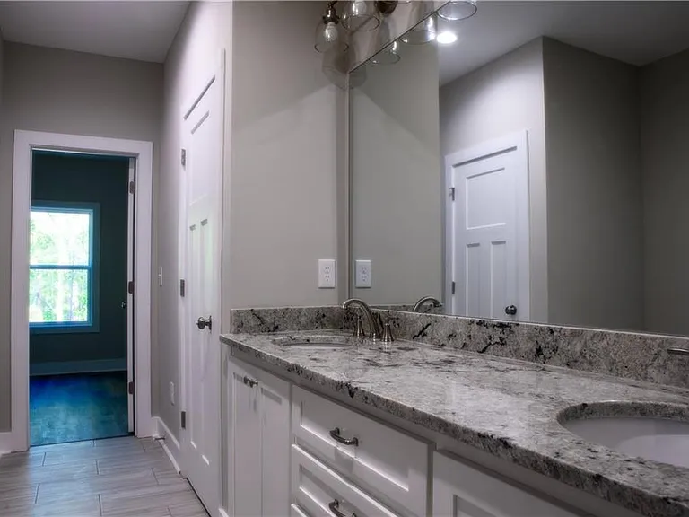 782 Crooked Creek Dr — Photo 9
