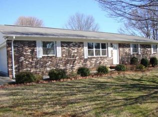 102 Dell Rd, Maryville, TN 37804