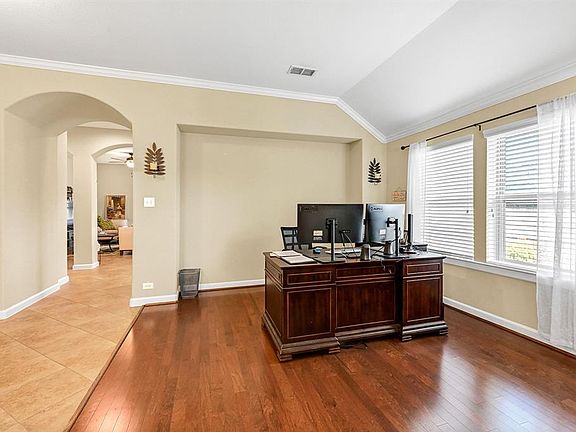 5th image of 19510 Cedar Cove Ct