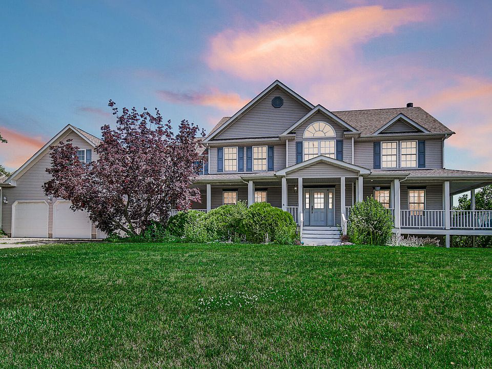 1st image of 431 Creekwood Dr