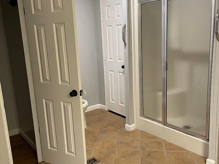 3075 Glen Wallace Dr — Photo 28