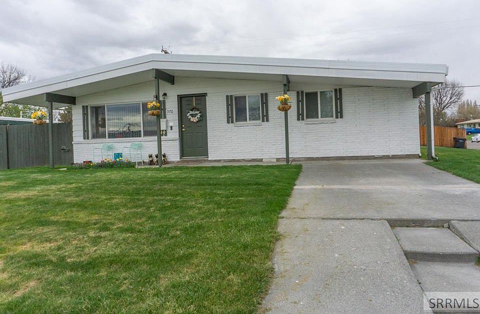 1st image of 970 Nixon Ave