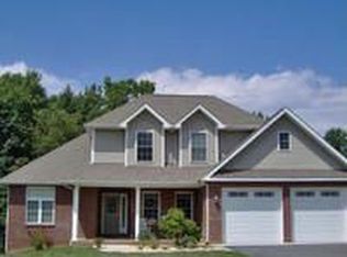 2790 Madison Ave, Christiansburg, VA 24073