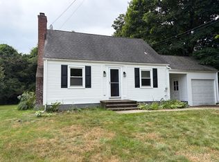 40 Westfair Dr, Westport, CT 06880