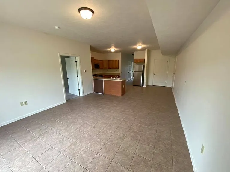 215 Kenlee Dr — Photo 18