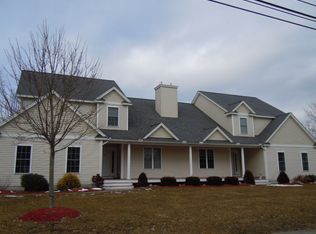 12 Railroad St, Pepperell, MA 01463