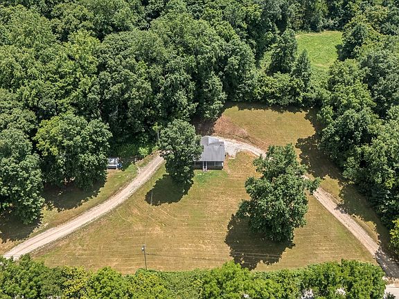 4th image of 190 Price Hollow Rd