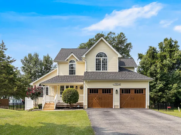 10965 Holly Dr, Lusby, MD 20657